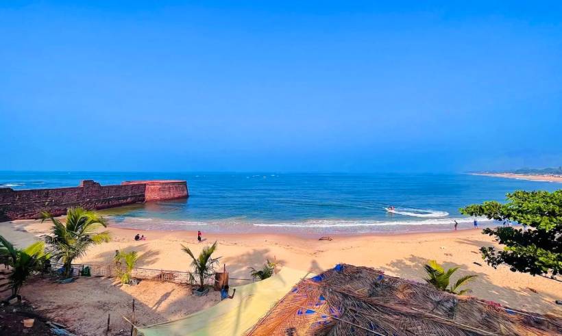 Candolim Beach